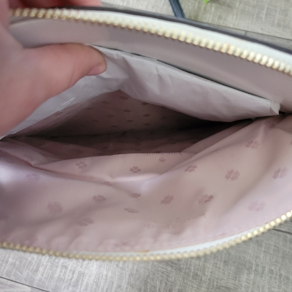 Kate Spade Polly Large Convertible Crossbody  Pink Cream Black Pebbled Leather - Picture 13 of 13